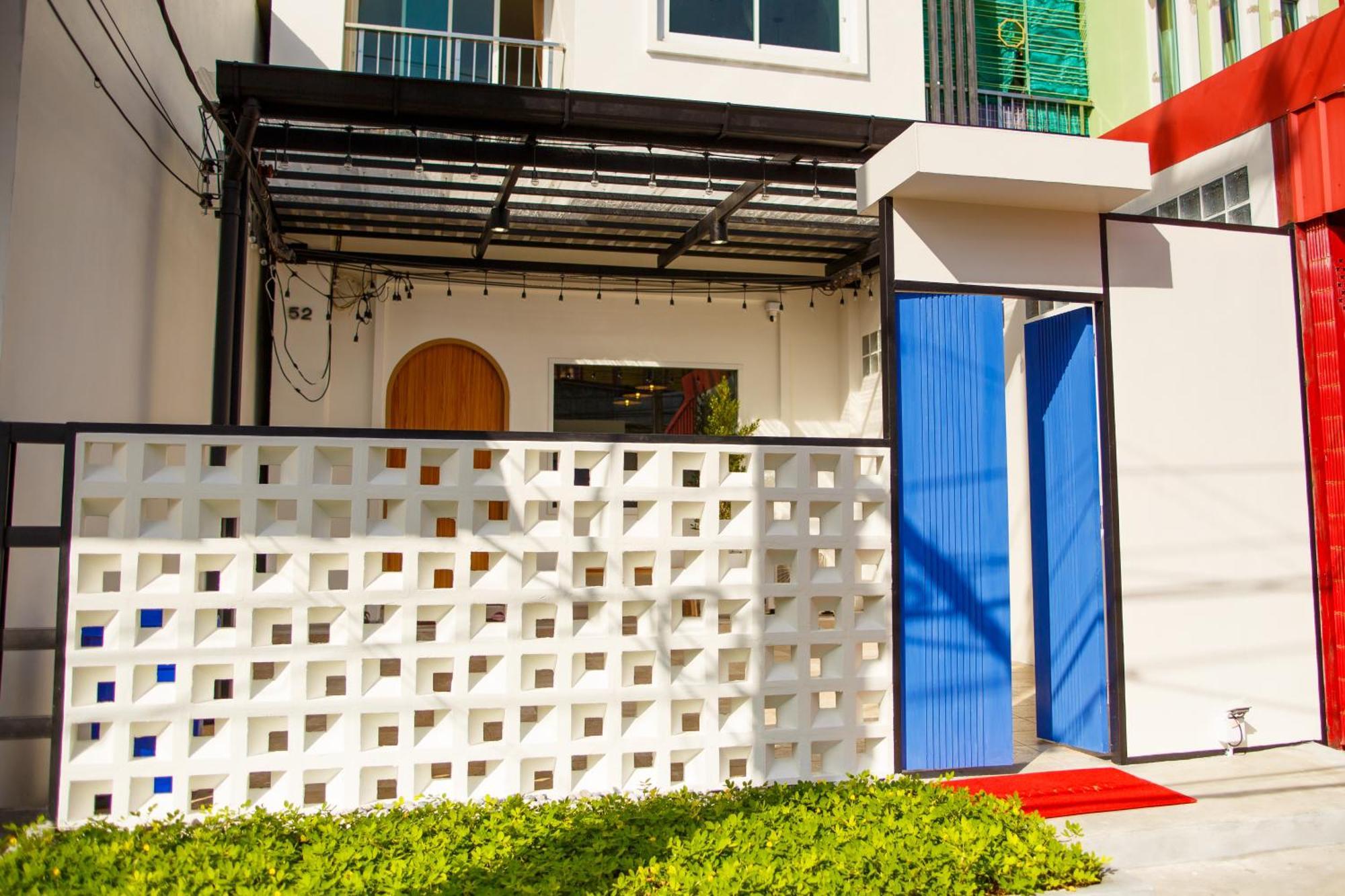 De Blue Door, Hatyai ハートヤイ エクステリア 写真